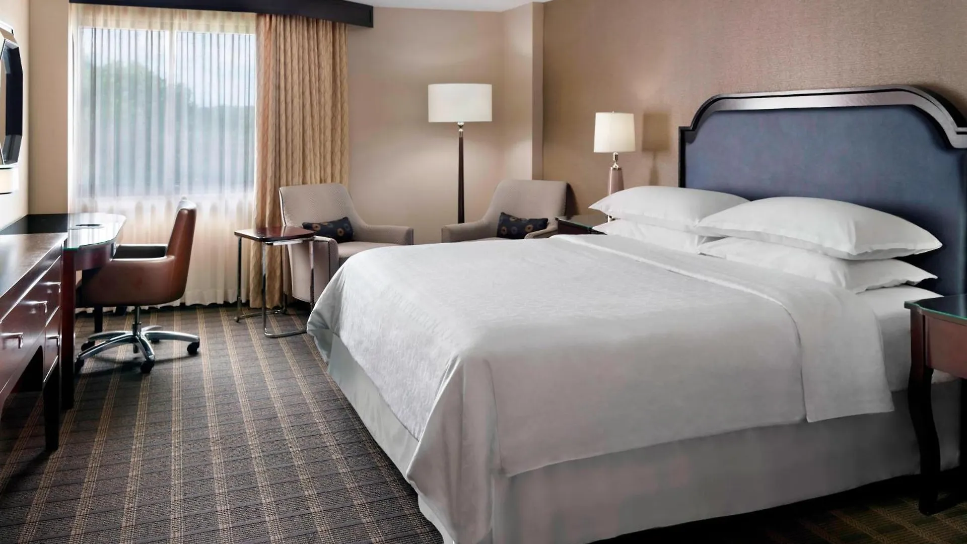 **** Hotel Sheraton Charlotte Airport United States