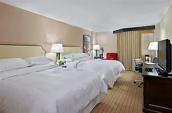 Sheraton Charlotte Airport Hotel